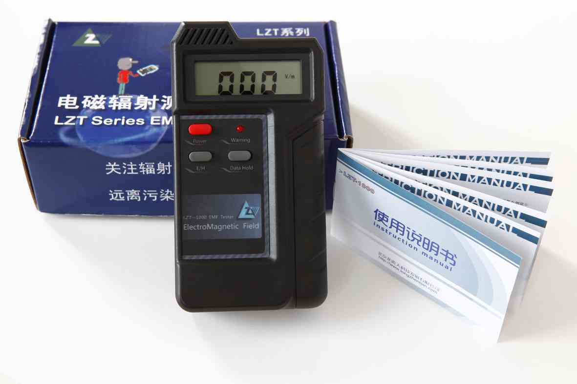 LZT-1000 电磁辐射测试仪，电磁场强度检测仪包装盒及说明书